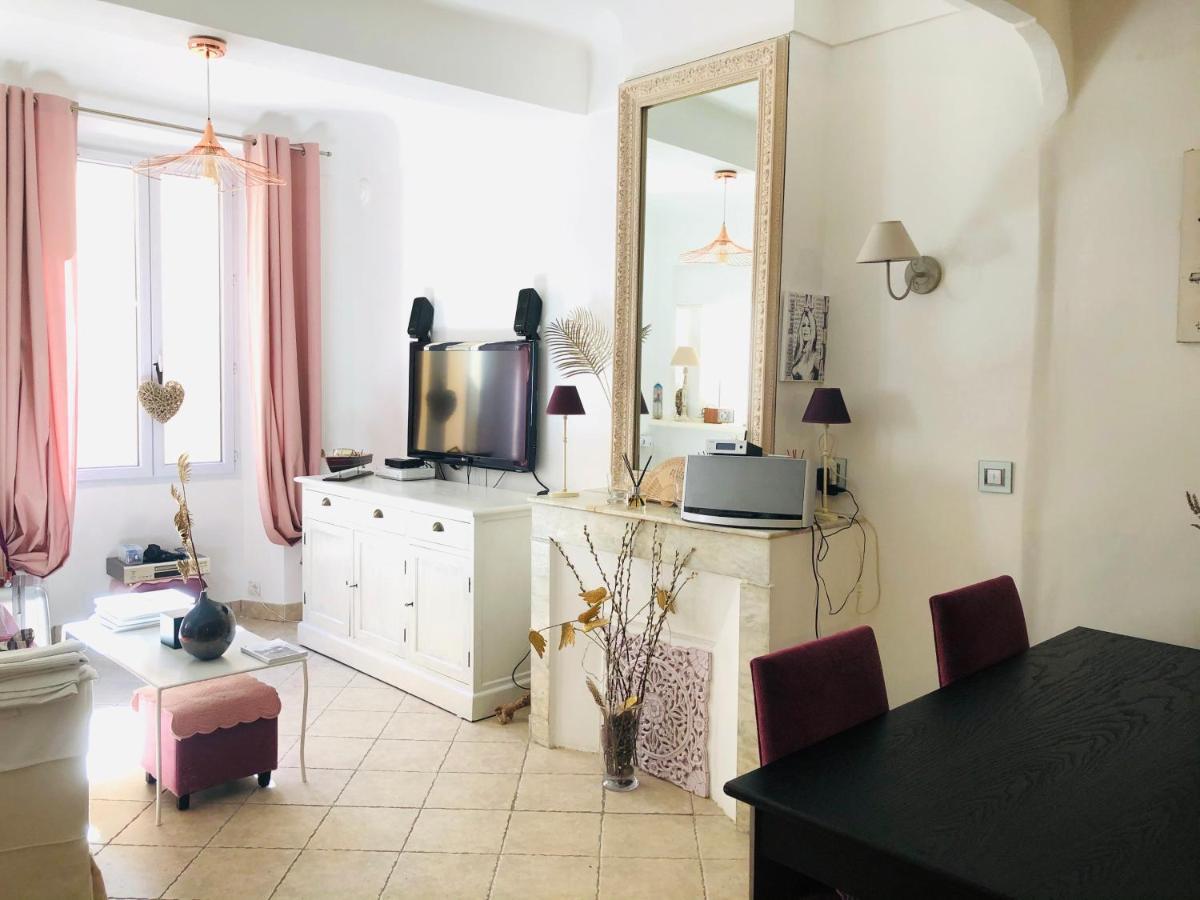 Appartement De Charme Au Coeur De Saint-Tropez Eksteriør bilde