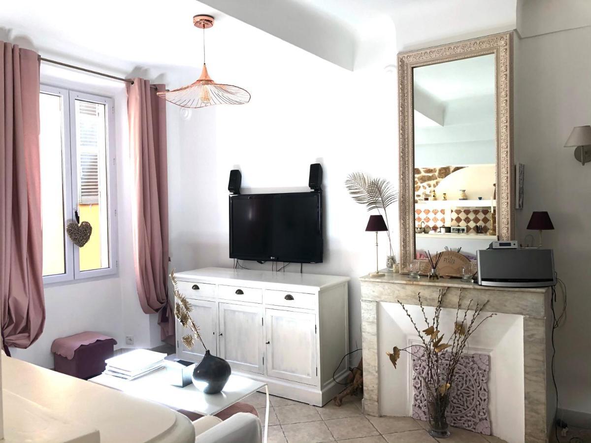 Appartement De Charme Au Coeur De Saint-Tropez Eksteriør bilde